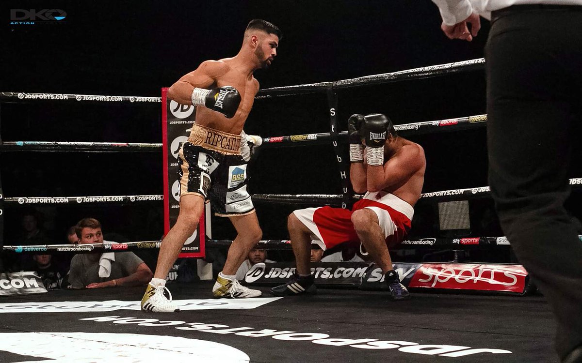 BradDaws2's tweet photo. Working hard, can't wait to finish the year with a bang !
Tickets available now for my last fight of 2019
Text me on ......
077495777812
Newark 7th December
#TeamDaws π₯
@CarlGreavesPro
@fastfoxfitness
@dankelly76 https://t.co/AytZ1biOOs