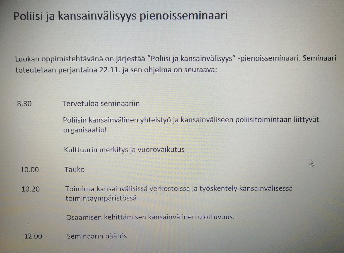 Päivän teema @Polamk!
On videoo, haastatteluu, powerpointtii
Kokemuksii, kysymyksii, huippusettii
On niin tärkee tääkin oppii
E-ei, ei mennyt hukkaan viikko!
(säv. Erin/Ei taida tietää tyttö)
#yamk #KVyhteistyö #poliisi #IUpoliisi