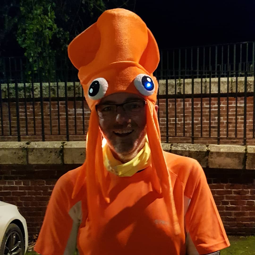 CumbrianPeople's tweet photo. A fab hi-vis evening with our wonderful club @DHRunners celebrating the 5th birthday of the beginner's group 🤗🇰🇪🏃🏼‍♂️🏃🏼‍♀️ if you are in #carlislecumbria and fancy trying running shout up! 
#gohardorgoholme https://t.co/IiVXJkg8Yw