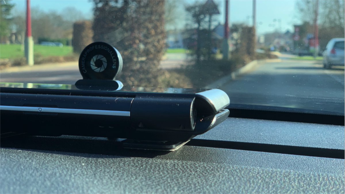 [#FILAPI📝] A #Rennes @smartmoovFR vient de signer un accord avec Ediser-ENPC. L’éditeur sera en charge de la commercialisation aux auto-écoles de son outil qui permet de récupérer et exploiter les données d’une voiture, via la prise OBD.🔗agence-api.fr/article/smartm…