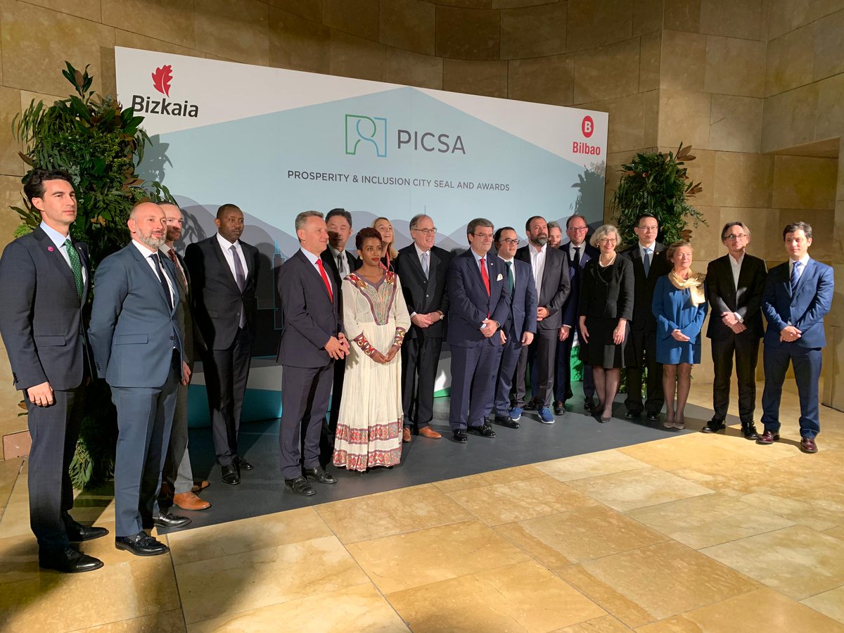 bilbaometropoli's tweet photo. #Bilbao acoge la presentación de @PICSAindex, primer ranking internacional sobre prosperidad inclusiva, organizado por @Bizkaia y @bilbao_udala con la colaboración de @bilbaometropoli https://t.co/VvwB7jfhW5 #PICSA2019 #PICSAIndex https://t.co/fQ9o0A1cYx