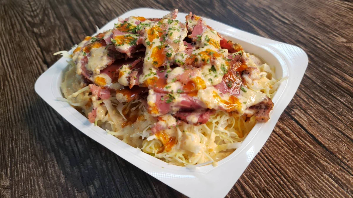 ケバブ屋の味をコンビニで再現！？「ペッパービーフケバブライス」の作り方！