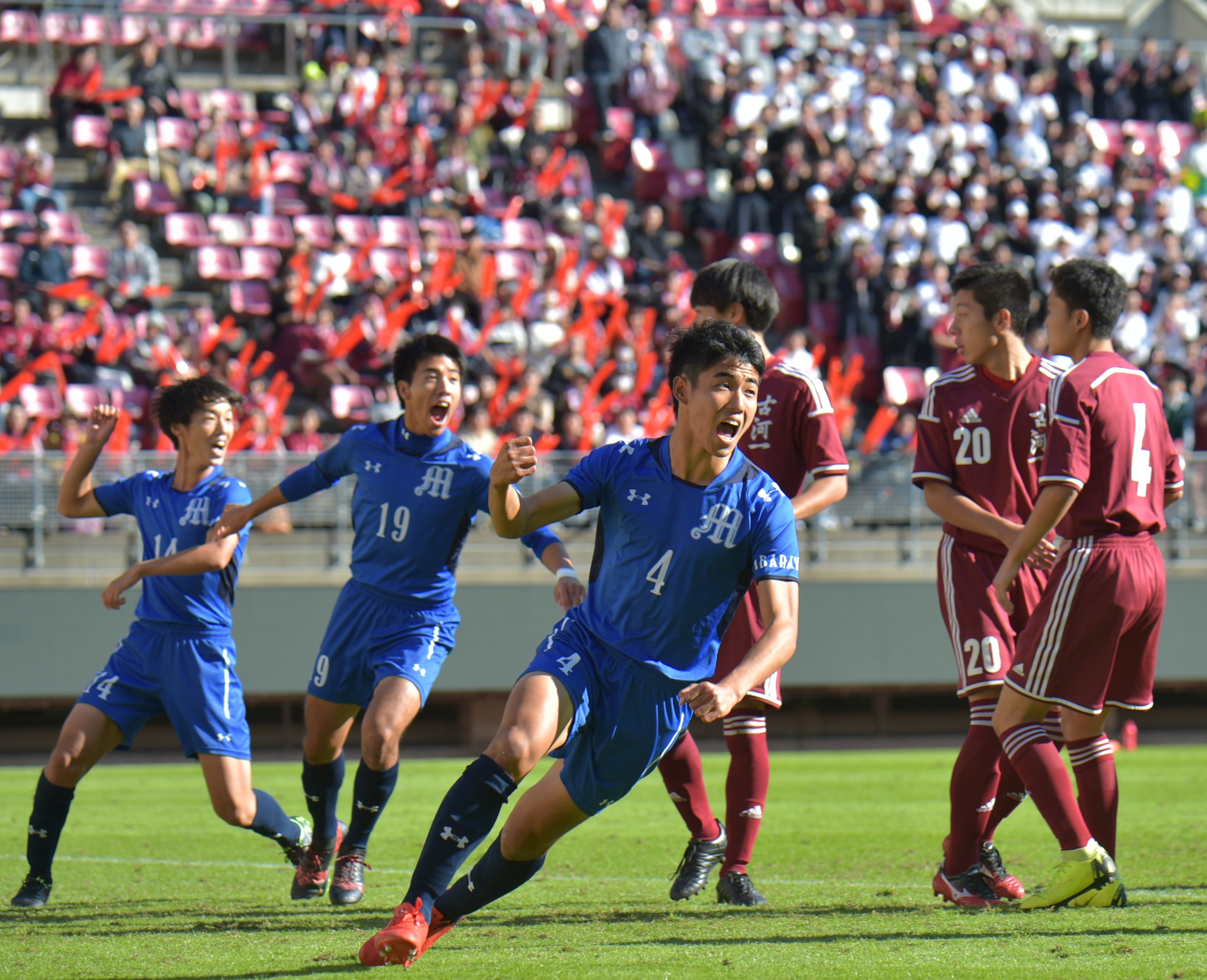 茨城新聞運動グループ 全国高校サッカー選手権茨城 県大会の決勝は鹿島学園 明秀日立です 水戸商 古河一は３位となりました 決勝は１７日 カシマスタジアムで午後１時から行われます 茨城高校サッカー 選手権 T Co Dbcs9omfes Twitter