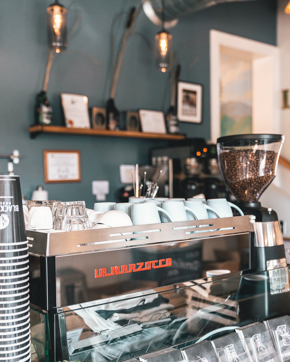 Happy Sunday! We are open until 4 p.m.! ☕