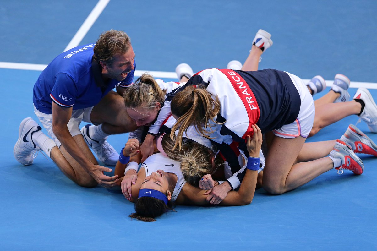 Alize Cornet @alizecornet