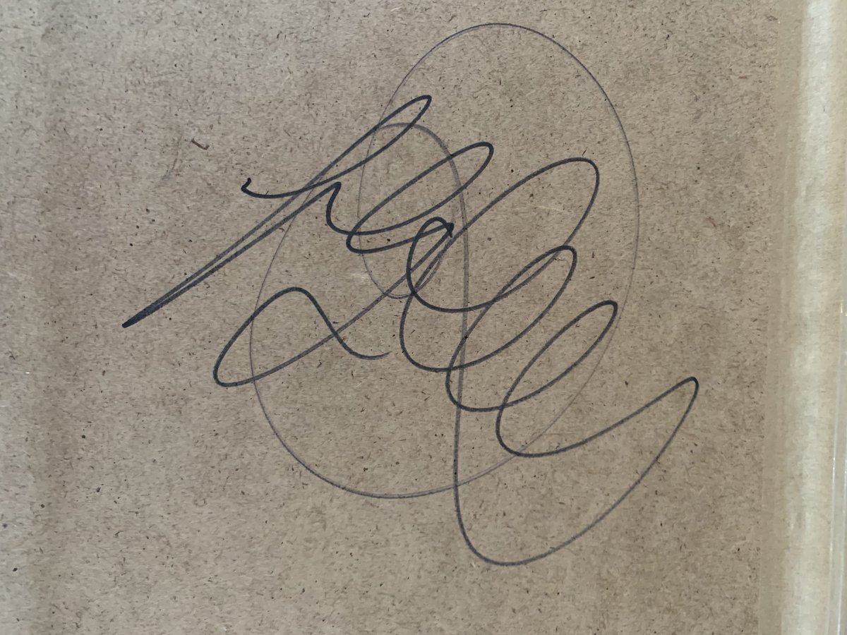 <a href="/MrJodyCraddock/">Jody Craddock</a> has kindly donated this original artwork framed and signed to <a href="/LittleRascalsFn/">Little Rascals Fdn</a>

If any <a href="/Wolves/">Wolves</a> fans are interested in getting this great bit of memorabilia then please follow the link.

😃

Please RT and share #wolves

ebay.us/4lK83c?cmpnId=…