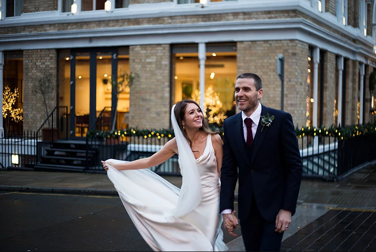 We're feeling some winter wedding inspiration in this chilly weather!

Come along to our wedding showcase next week, meet the team, our favourite suppliers and tour our lovely rooms and spaces - ow.ly/3tDz50x6Ap5

Photo by <a href="/lucyhannahphoto/">Personal Branding Photography - Lucy Hannah Photo</a>