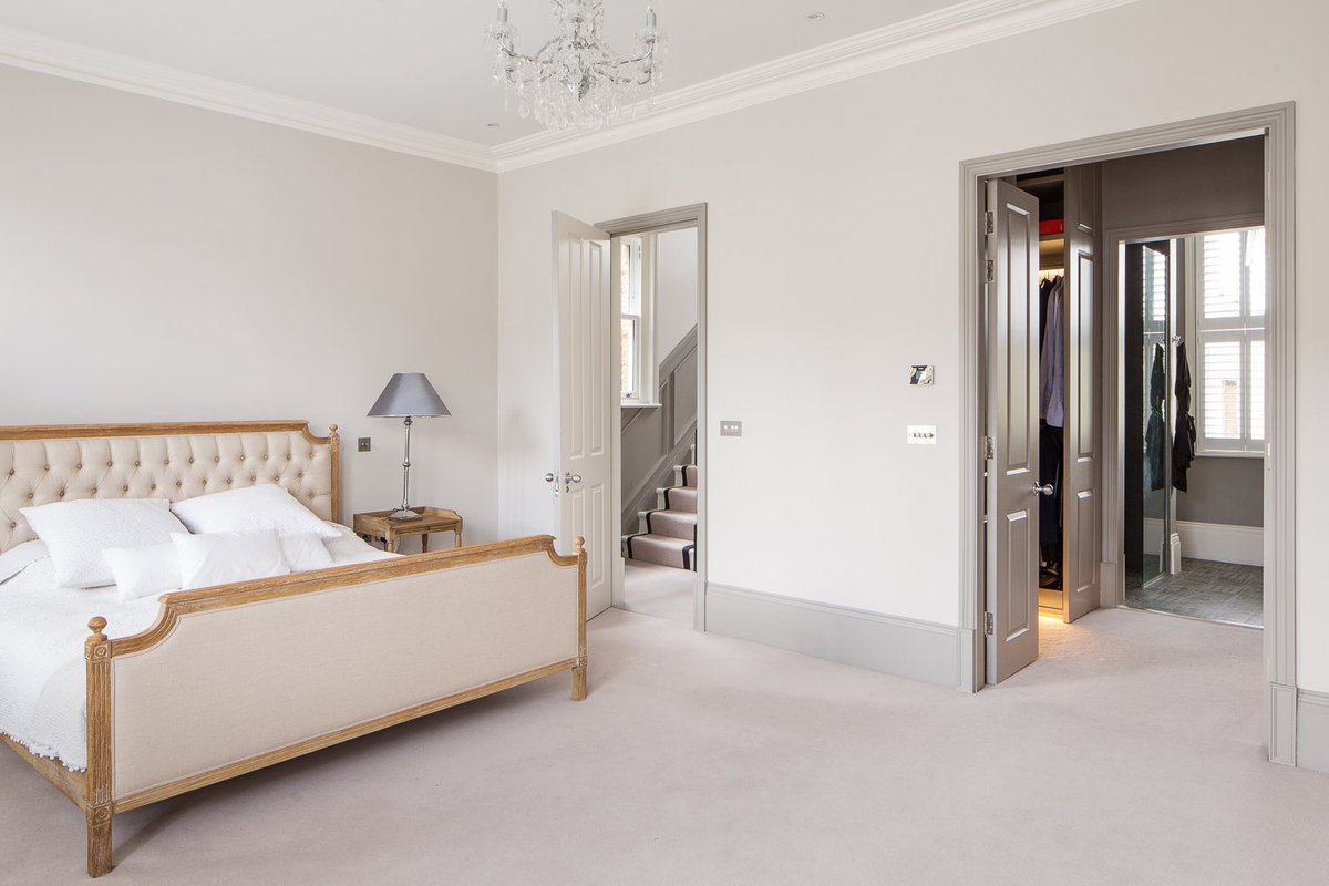 HughesDevelopm1's tweet photo. Whether you just moved into a new place or you're just tired of your old aesthetic, a relaxing and beautiful #bedroom is within reach.

For a FREE quote, please contact:

martin@hughesdevelopments.co.uk

0208 605 2266

https://t.co/yVpHtlEuz1

#bespokebuilder #builder #renovation https://t.co/ZvLpFWD1YH