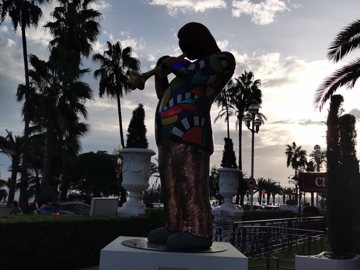 The Legendary Negresco🌟🌟🌟🌟🌟 #Nice French Riviera #LeNegresco
Miles  Davis by Niki de Saint Phalle