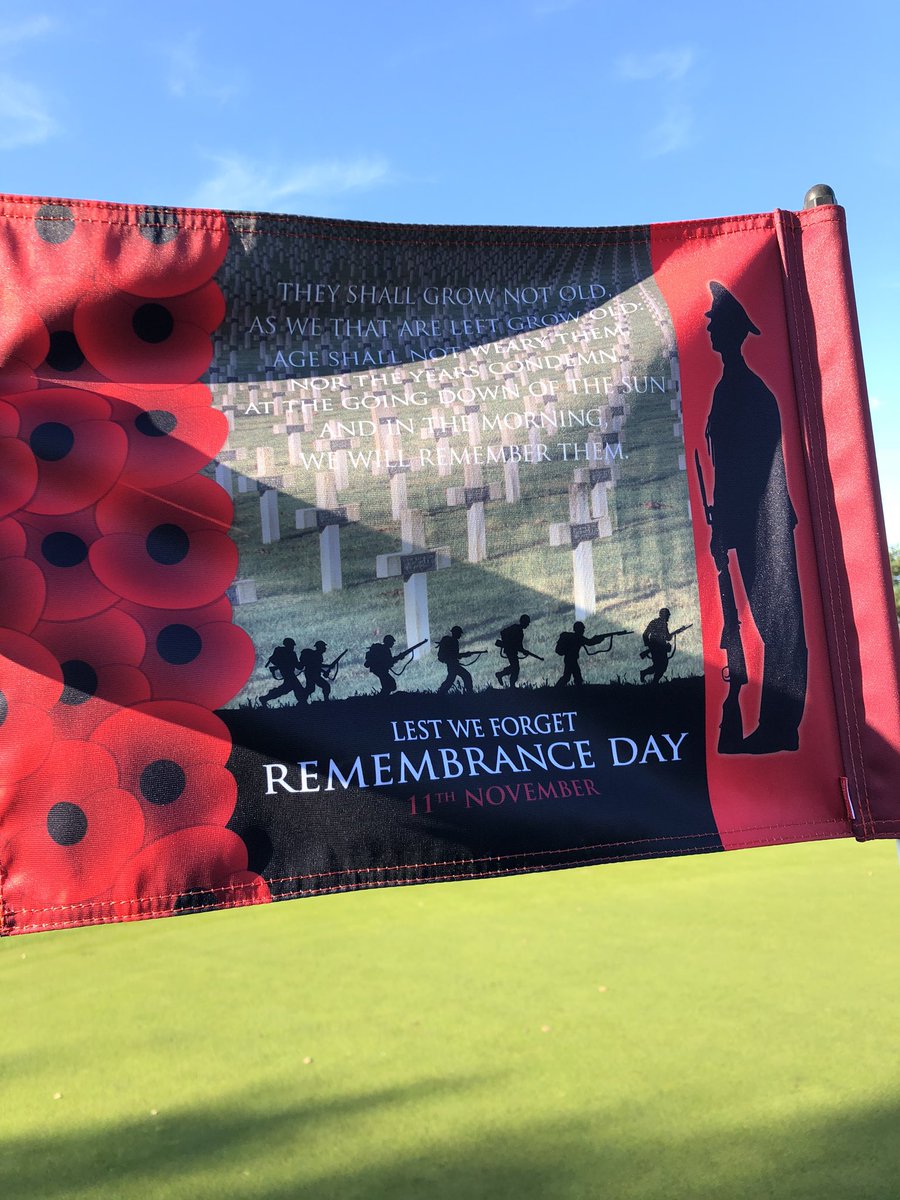 AndyC_Merlin's tweet image. What all flags should look like on golf course today