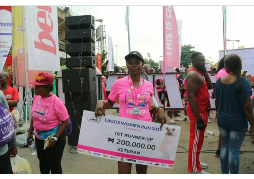 Queenjohn4's tweet photo. The 2019 @LagosWomenRun 10KM race witnessed 45-year-old & above women run in the Veteran Category.
Njoku Genevive finished as winner with a time of 45 minutes & 03 seconds.
Anna Seriki & Bolanle Kareem finished as Runners-up in the Veteran Category.
#WomenRun4Good https://t.co/6DHQEzJg4D