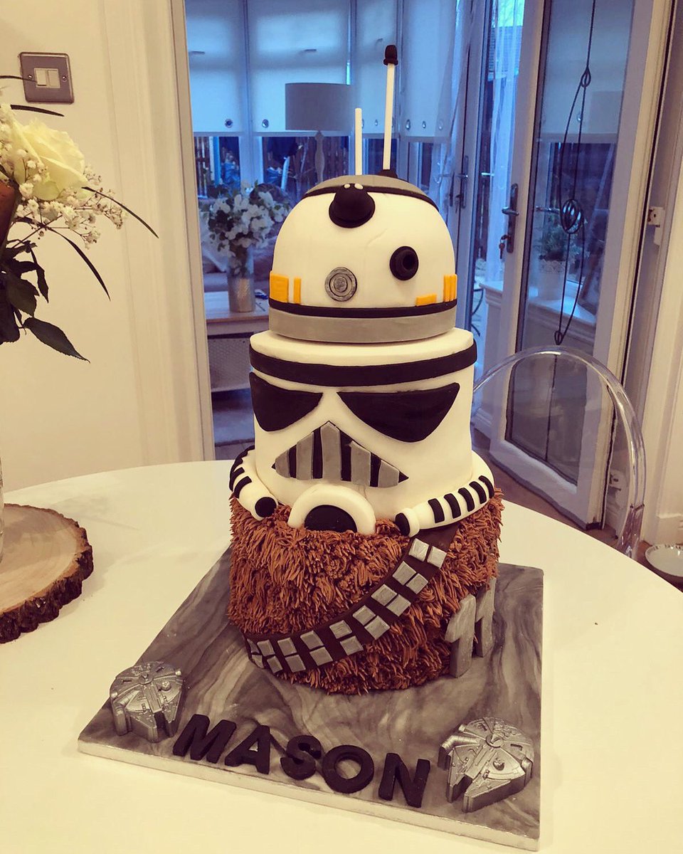 My boy wanted a star-wars cake and that’s what he got #StarWars #starwarscake #hobbybaker #birthdayboy #11yearsold