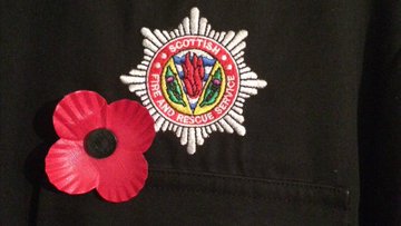 fire_scot's tweet photo. Today, we will honour the fallen at services across the country.

#RemembranceSunday #LestWeForget https://t.co/AOFnOhr3Dg