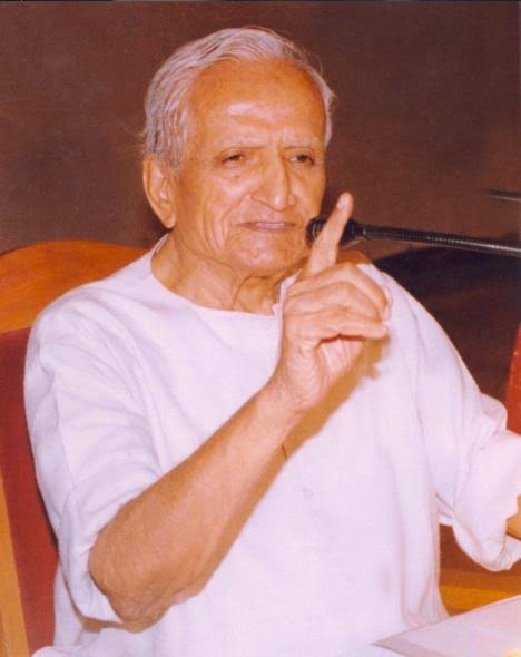 #DBThengadi100yr
Born on Nov 10, 1920. Dattopant Thengadi, who created org.s like Bharatiya Mazdoor Sangh, Kisan Sangh, Swadeshi Jagaran Manch. Rajya Sabha member in 1964-76. Practices like stock exchange, Derivative trade, currency market, he opposed & preferred self-employment