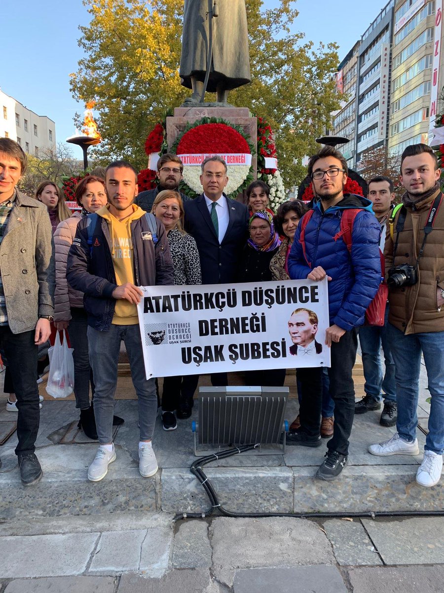 AddUsak's tweet photo. Gazi Mustafa Kemal Atatürk'ü Saygı ile anıyoruz. https://t.co/ahSQzcK2tX