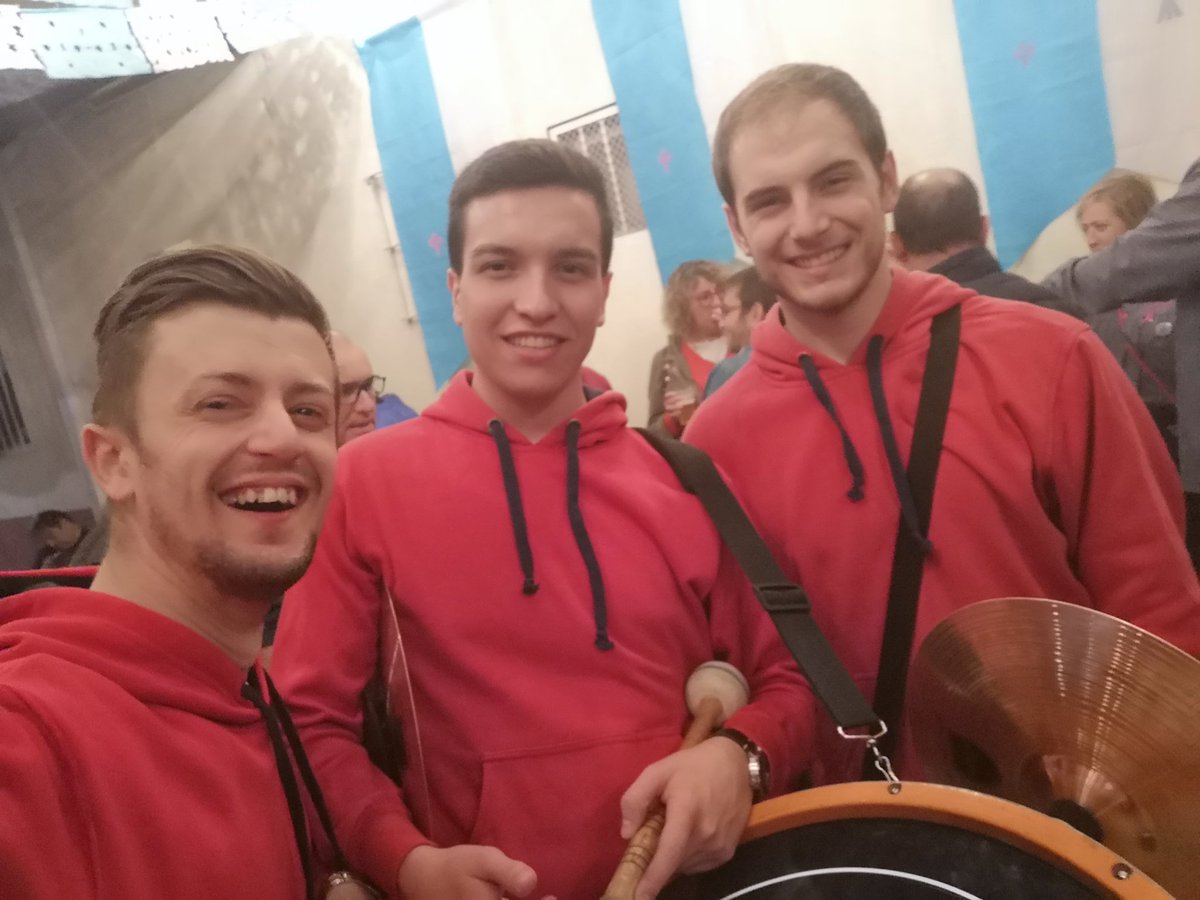 BIP_AM's tweet image. Ayer estuvimos en las fiestas patronales de #Benidorm con la Peña Bavallons 🎉👨‍🎤🧝‍♂️🧞‍♂️  Hoy continuaremos por Benidorm con #LaFestaTour2019 🤪🤪🤪🎶✨