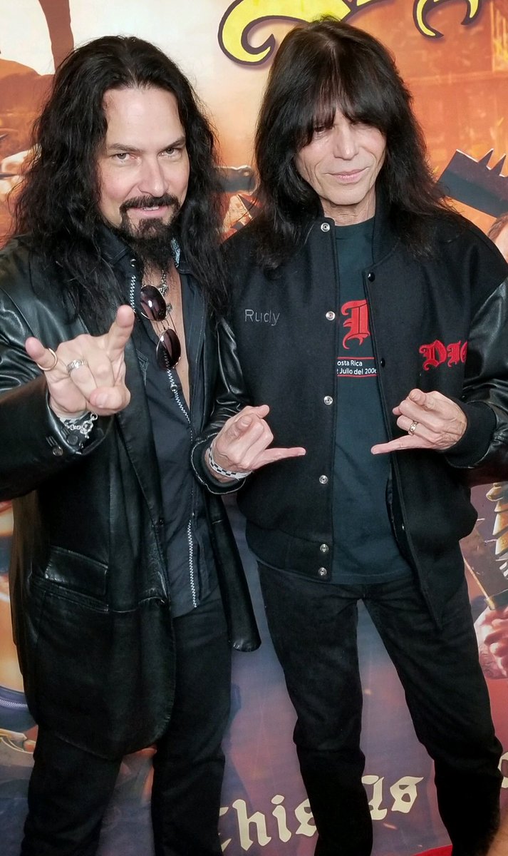 BjornEnglen's tweet photo. Bowl for Ronnie was a blast! I really sucked at bowling this year although I even ripped my shirt... Damn... #bowlforronnie #davegrohl #rudysarzo #bjornenglen 
(📷 Craig Newman, Chuck Walker) https://t.co/Y6987T1uDh