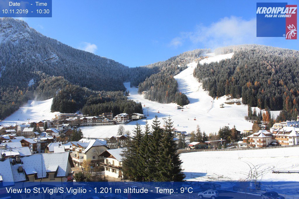 suedtirol_info's tweet photo. ☀Blue sky & white snow!❄
What a wonderful day in South Tyrol!😍
https://t.co/oKZtAKAdKk
#blualtoadige #webam #Suedtirol #Schnee https://t.co/RRO9ZKmZlb