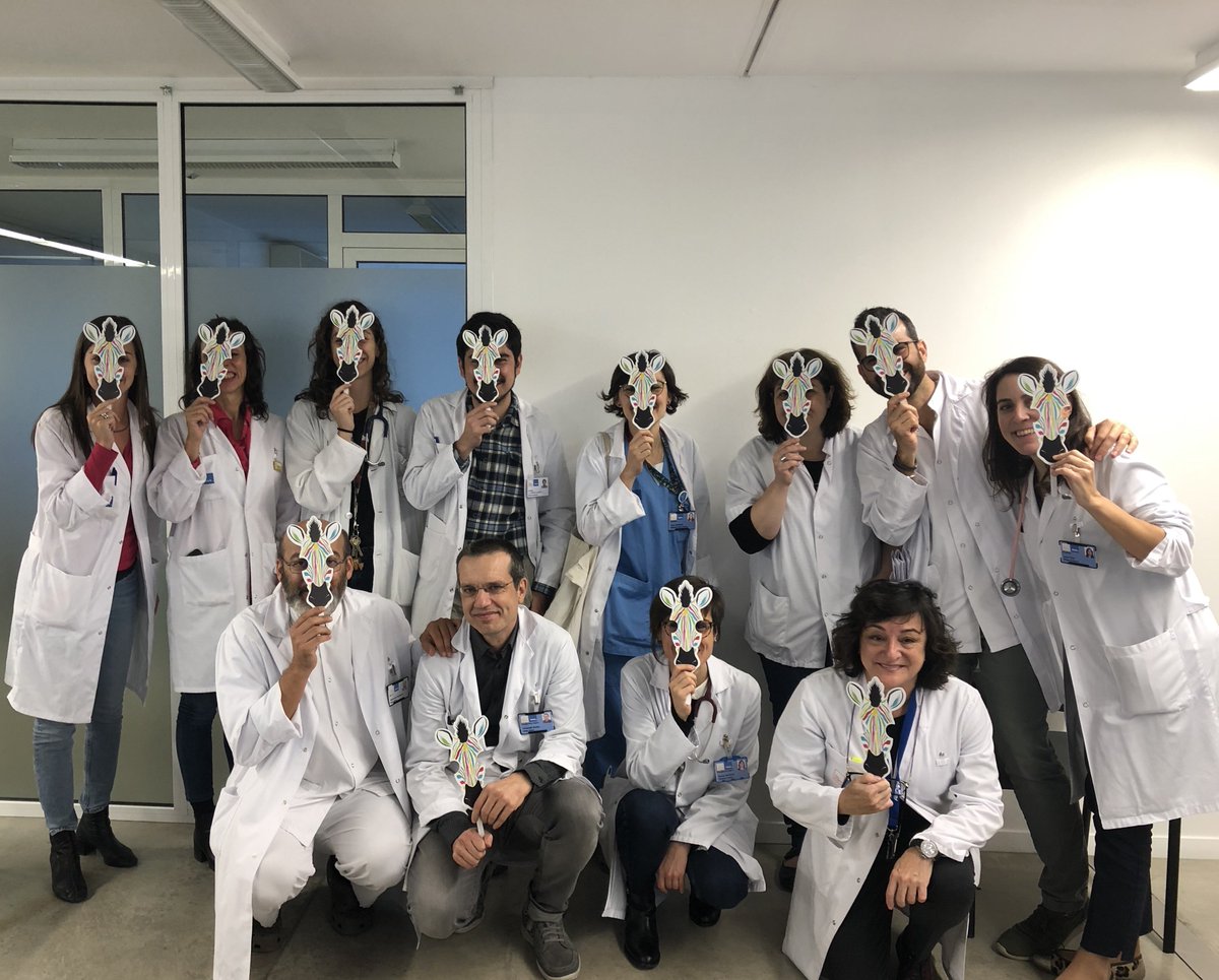 hospitaldelmar's tweet photo. Avui és el #ZebraDay, un dia per donar a conèixer els #TumorsNeuroendocrins i #changethecolorofnets. Els membres del comitè de tumors neuroendocrins ja ho estan fent #netcancerday #letstalkaboutnets #neuroendocrinetumours @Netespana @GrupoGetne @IpsenGroup @FBurdio https://t.co/tKzFcPgKit