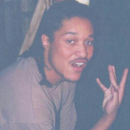 whiteoutgotu's tweet photo. Twenty-three years ago today, #YafeuFula aka #YoungHollywood of #Dramacydal, #Felony of #FatalNFelony aka #KillaKadafi of @TheOutlawz, son of #SekouOdinga and #YaasmynFula, god brother of @2Pac, was murdered in Orange, New Jersey. Rest in paradise, #Yak.
#ThePrince
ππ» @yaasmyn https://t.co/ycvti5uTNq