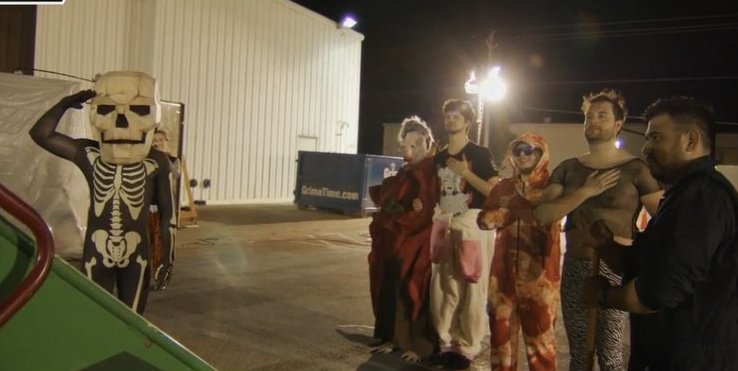 MadKingSherloki's tweet photo. Farewell #2Spooky. Thank you for the spooky times and no laughs
Rest in pieces β°οΈβ₯οΈ
#RTExtralife #Death2Spooky https://t.co/XomW8AIqNU