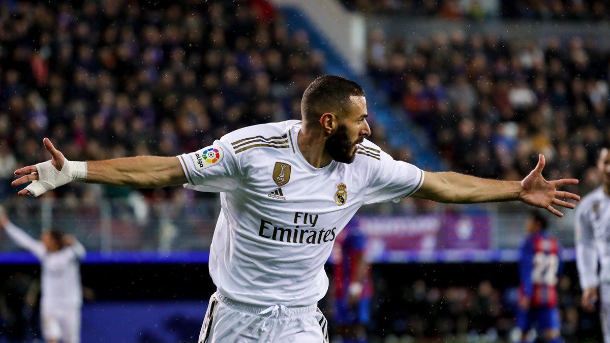 ⚽🇫🇷💪 ¡Con 157 goles, @Benzema se convierte en nuestro 6º máximo goleador en LaLiga!
#RMLiga | #HalaMadrid