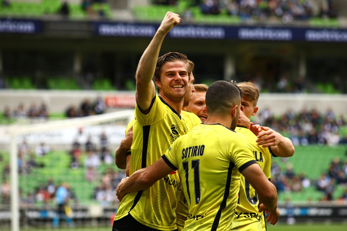 WgtnPhoenixFC's tweet photo. ๐ฐ Match Report - Wellington Phoenix Pick Up Draw In Gutsy Effort.
๐Read it here ๐https://t.co/IZNHMlqf0I
#StandUpWithYourNix #ERereTeKeo #MVCvWEL
#RemembranceRound https://t.co/D4C45pdqim