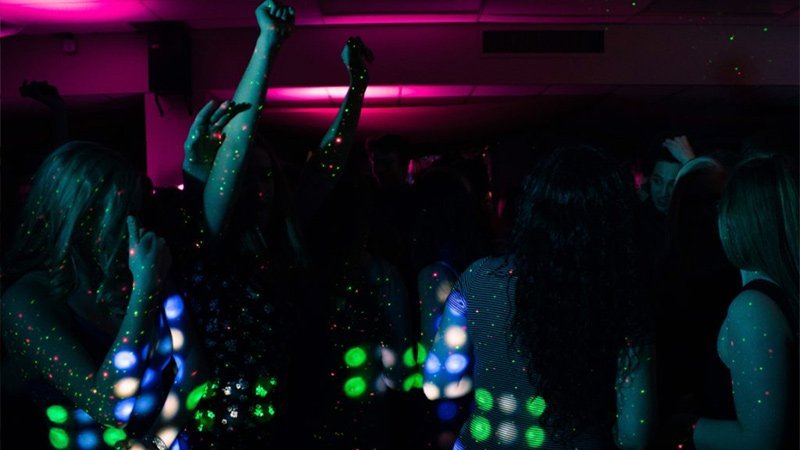 Things to do New Year’s Eve: Best Events, Parties and Fireworks Displays welcomestyle.ru/things-to-do-n…
