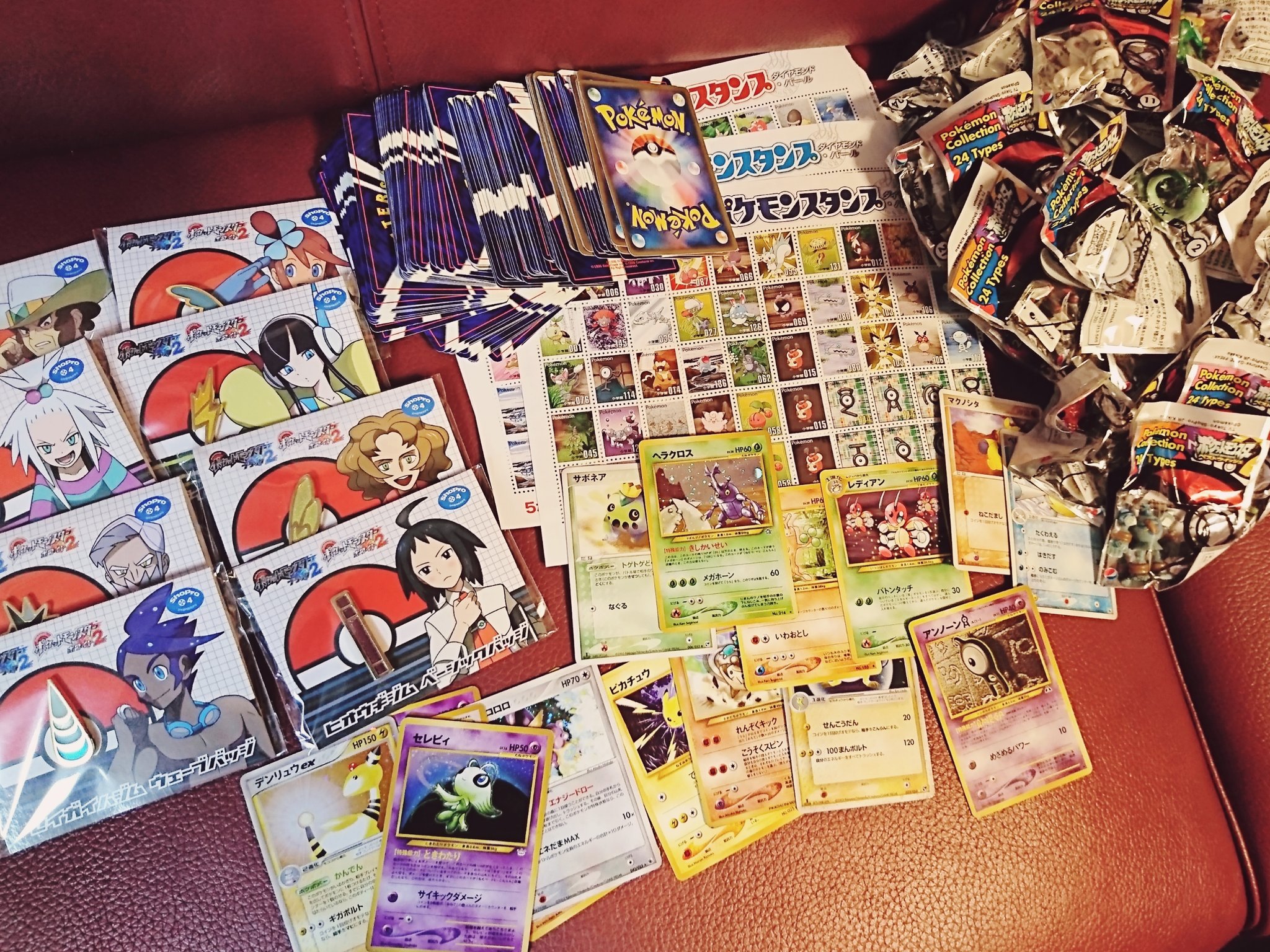 なくこ 偶然アニポケ宣伝観てしまった ピカチュウのピチュー時代やるの 卑怯だぞ ポケモン にグッズという概念がなかった時代に集めた指人形とか切手 Bwからグッズできたよね ラムネつき指人形って今もあるのかな T Co E5drznwhxq Twitter