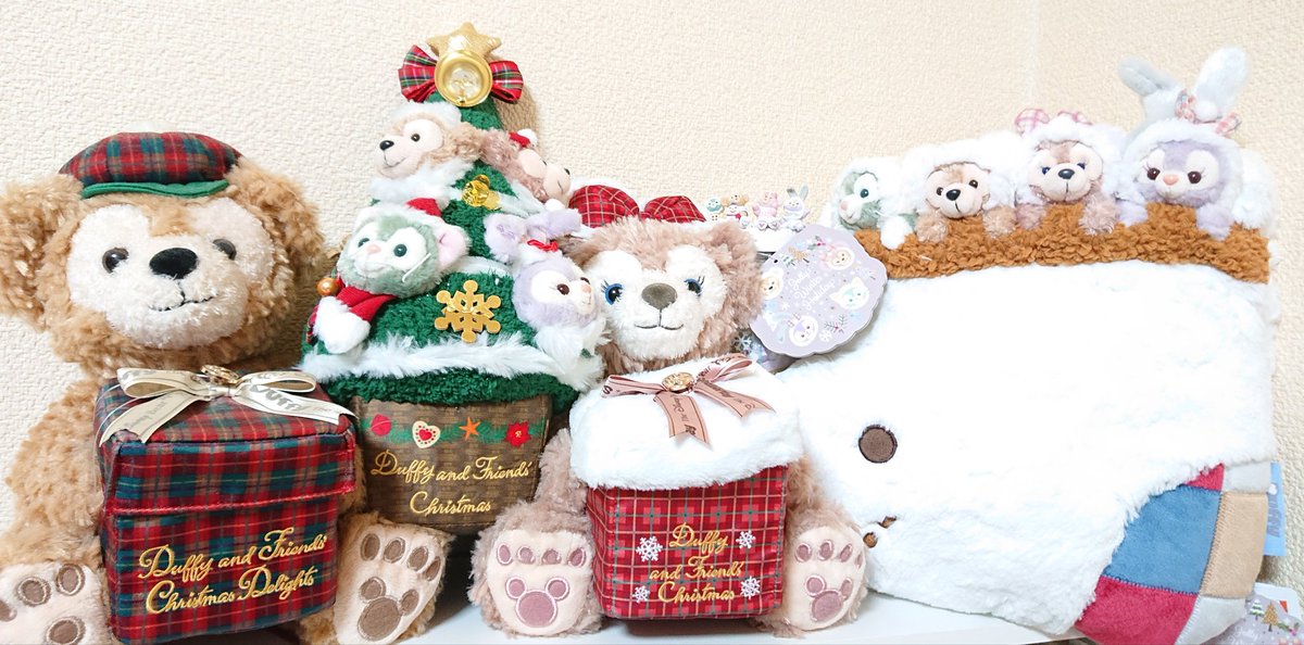 やっと荷物の整理おわった～
無事ダッフィーのウィンターホリデーとクリスマスグッツをお迎え出来ました(*´∇｀*)クリスマスデコレーションは後日着工します⛄🎄✨
#ダッフィークリスマス
#ダッフィー
#シェリーメイ