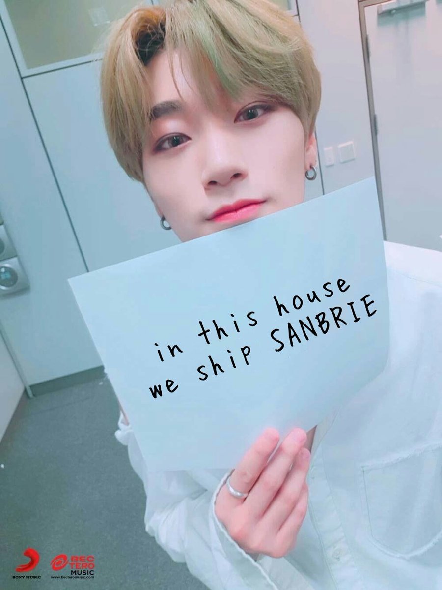 halasanie's tweet image. #MEMEVOTE #ateez