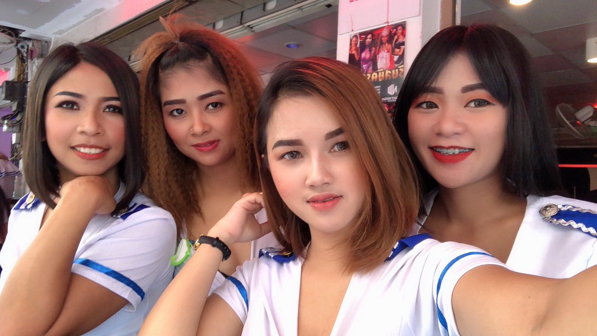 thai culture women