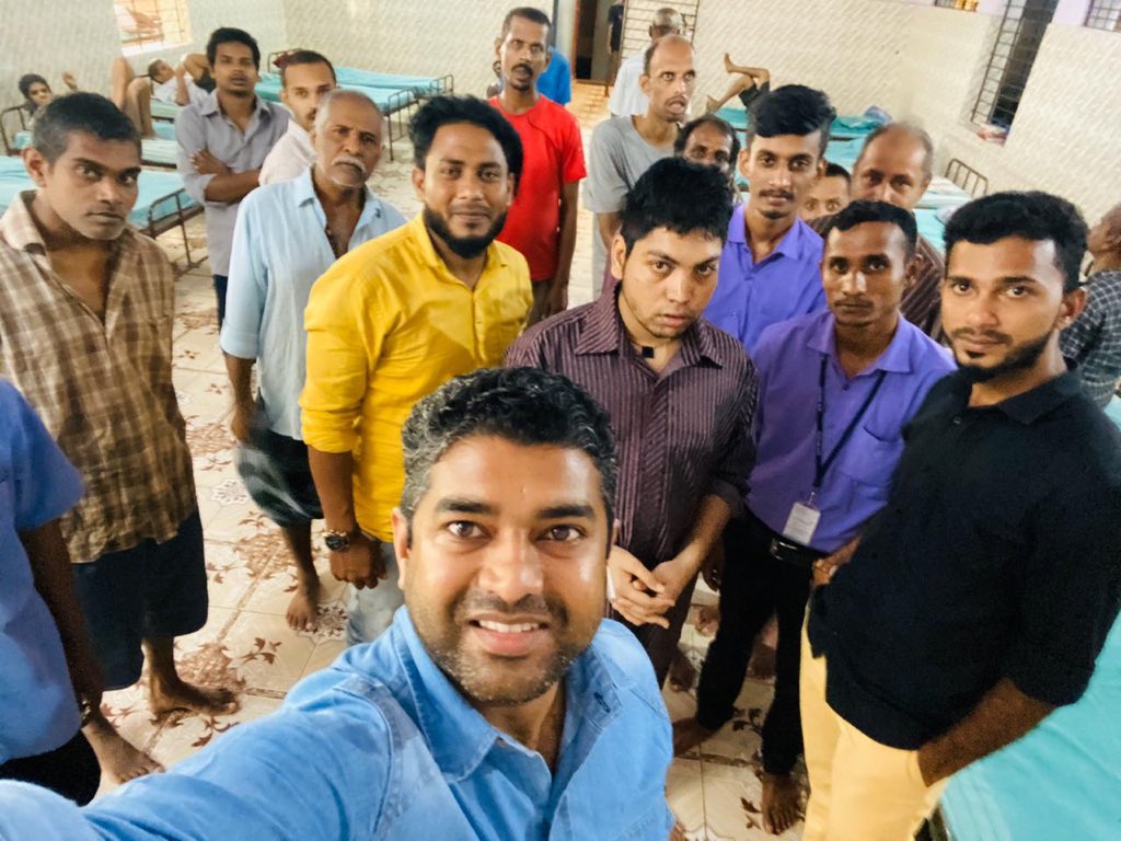 BloodHelplineK3's tweet photo. ವಿಶ್ವ ವಿಮೋಚಕ ಪ್ರವಾದಿ ಮುಹಮ್ಮದ್ (ಸ.ಅ) ರವರ ಜನ್ಮದಿನದ ಪ್ರಯುಕ್ತ ಇಂದು ದಿನಾಂಕ 09/11/2019 ರಂದು 'ಸ್ನೇಹಾಲಯ ಸೈಕೋ ಸೋಶಿಯಲ್ ರಿಹ್ಯಾಬಿಲಿಟೇಷನ್ ಸೆಂಟರ್' ಮಂಜೇಶ್ವರಕ್ಕೆ ಭೇಟಿ ನೀಡಿದ ಬ್ಲಡ್ ಹೆಲ್ಪ್ ಲೈನ್ ಕರ್ನಾಟಕ (ರಿ) ನಿರ್ವಾಹಕರ ತಂಡ.
#BloodHelplineKarnataka
#MiladUnNabi
#LetsBecomeBloodRelatives https://t.co/7cQCSt2SqW