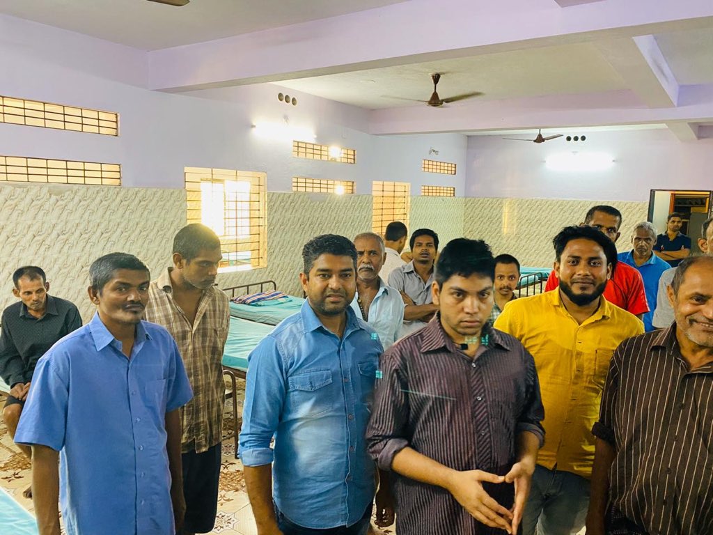 BloodHelplineK3's tweet photo. ವಿಶ್ವ ವಿಮೋಚಕ ಪ್ರವಾದಿ ಮುಹಮ್ಮದ್ (ಸ.ಅ) ರವರ ಜನ್ಮದಿನದ ಪ್ರಯುಕ್ತ ಇಂದು ದಿನಾಂಕ 09/11/2019 ರಂದು 'ಸ್ನೇಹಾಲಯ ಸೈಕೋ ಸೋಶಿಯಲ್ ರಿಹ್ಯಾಬಿಲಿಟೇಷನ್ ಸೆಂಟರ್' ಮಂಜೇಶ್ವರಕ್ಕೆ ಭೇಟಿ ನೀಡಿದ ಬ್ಲಡ್ ಹೆಲ್ಪ್ ಲೈನ್ ಕರ್ನಾಟಕ (ರಿ) ನಿರ್ವಾಹಕರ ತಂಡ.
#BloodHelplineKarnataka
#MiladUnNabi
#LetsBecomeBloodRelatives https://t.co/7cQCSt2SqW