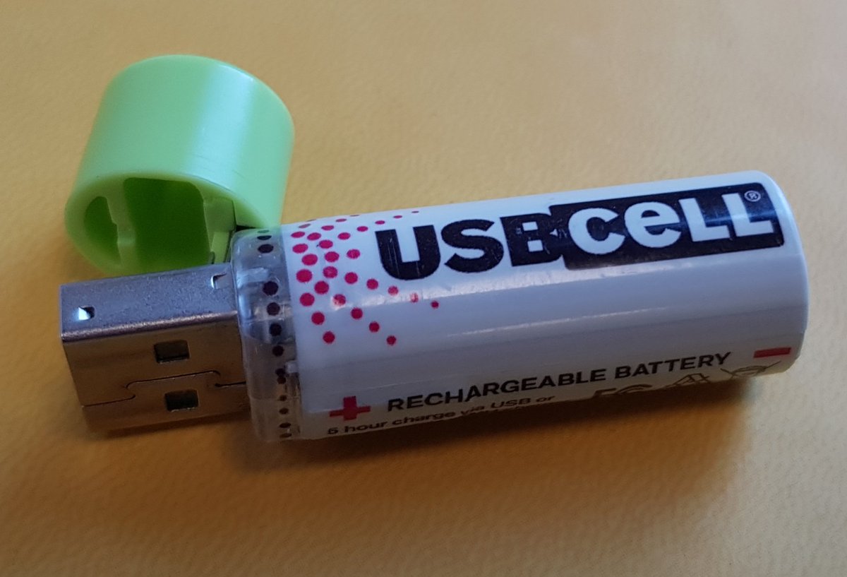 codethecity's tweet photo. I was just shown these by @aboynejames
Nice. Takes rechargeable batteries to next level. #ctc17 https://t.co/ytkwZE294D