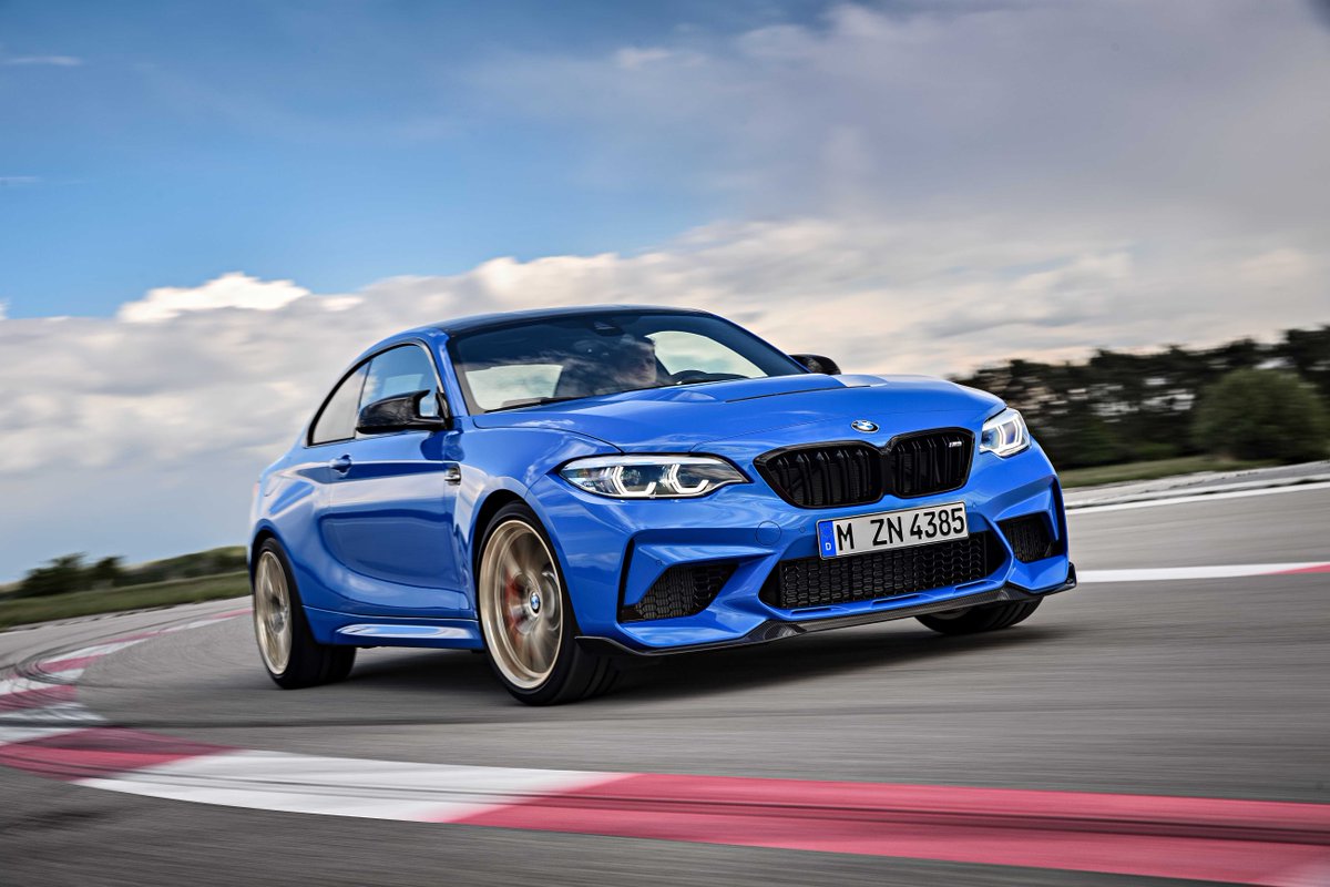De nieuwe BMW M2 CS is hier. En ja, verkrijgbaar met handbak! 🙌🏻 
De BMW M2 Competition zal het succes van de BMW M3 CS en de BMW M4 CS verder uitbouwen en in een beperkt aantal geproduceerd worden. Meer weten? Neem dan contact met ons op via info@debeier.nl of 0513 - 61 88 88.