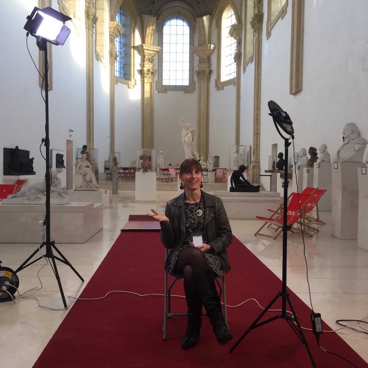 C'est au tour de <a href="/PamBoittiaux/">boittiaux paméla</a> de passer devant la caméra de <a href="/CanasucreProd/">CanasucreProductions</a> au sein de cette si belle chapelle du Musée de la <a href="/ChartreuseDouai/">Musée de la Chartreuse Douai</a> 😍🎬📽👩🏻

#Mixroompower #museomix #msxnord <a href="/villedouai/">Ville de Douai</a>