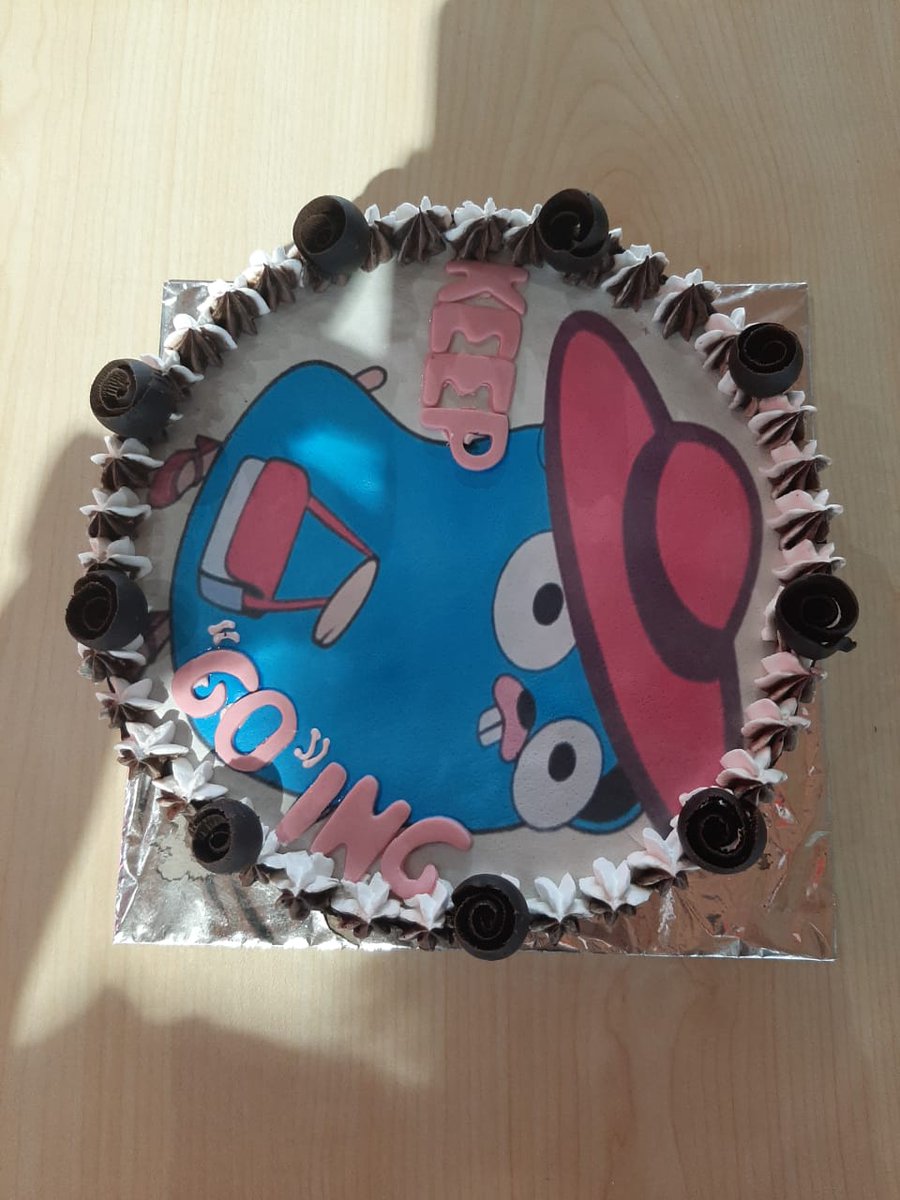 avia_bird's tweet image. Golang 10th anniversary cake #Golang #GolangGirls2019 #GoTurns10 #aviabird