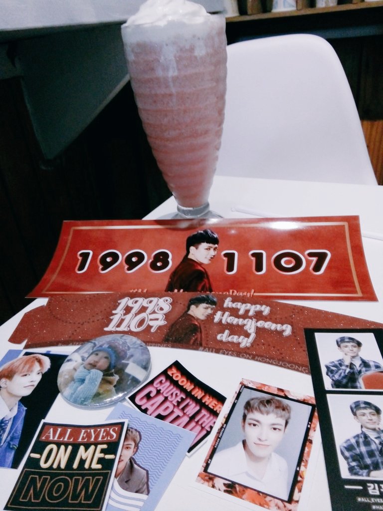 lyned95's tweet photo. First ever ateez cupsleeve! Thanks to @HongjoongPH ^^ The event was a blast and so fun~ Met other atiny's @noona_pacifica @moemoegelcchi @NoisiestNMinion and would love to see them again! Happy Birthday once again to our leader~~ @ATEEZofficial
#ALL_EYES_ON_HONGJOONG https://t.co/ANNEy4ObDp