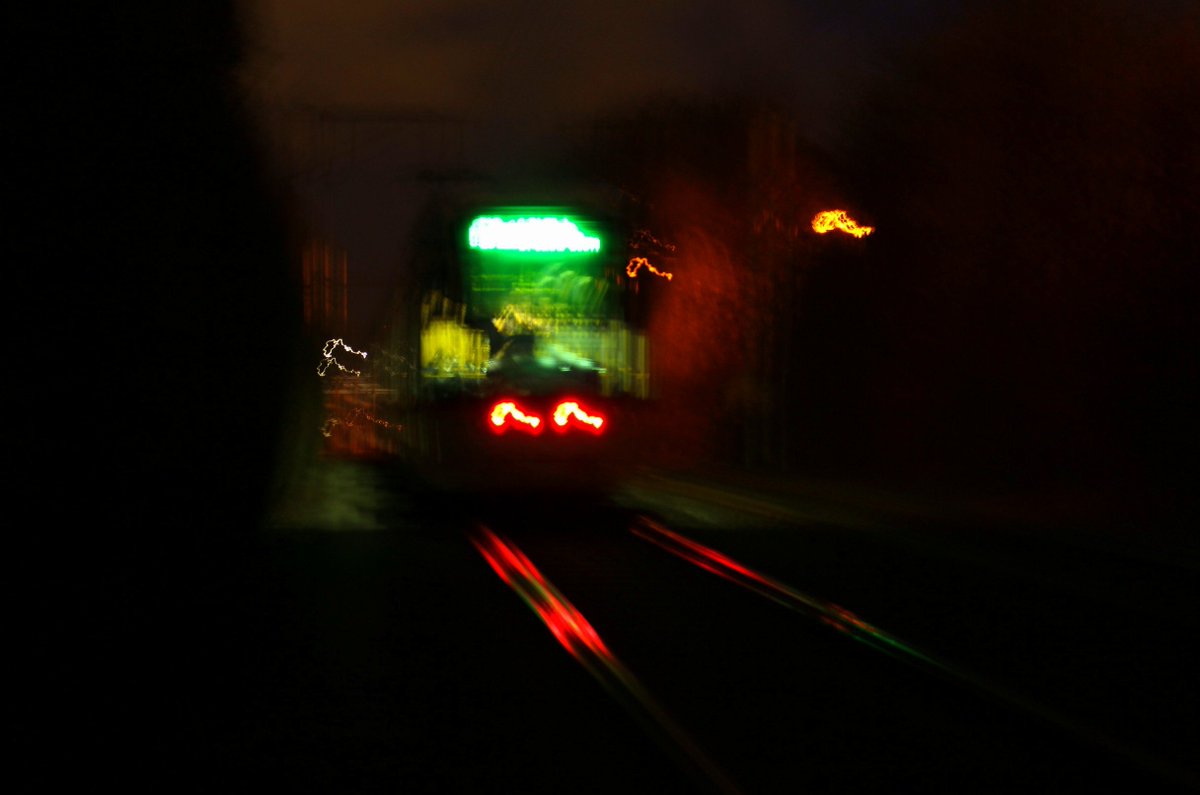 LIGHT #rail #luas #photoart by 
@SusanSweeny
 as part of my exhibition EKPHRASIS #ekphrasis2020 coming soon #luasart 
@thecopperhse
 Pictures with poetry. #ekphrasticpoetry #luas in 
@LovinDublin
#abstractphotography #ekphrastic #artistsontwitter 
@PhotoIreland