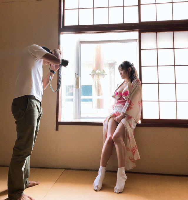 Twitterエロ垢の自撮りエロ画像35