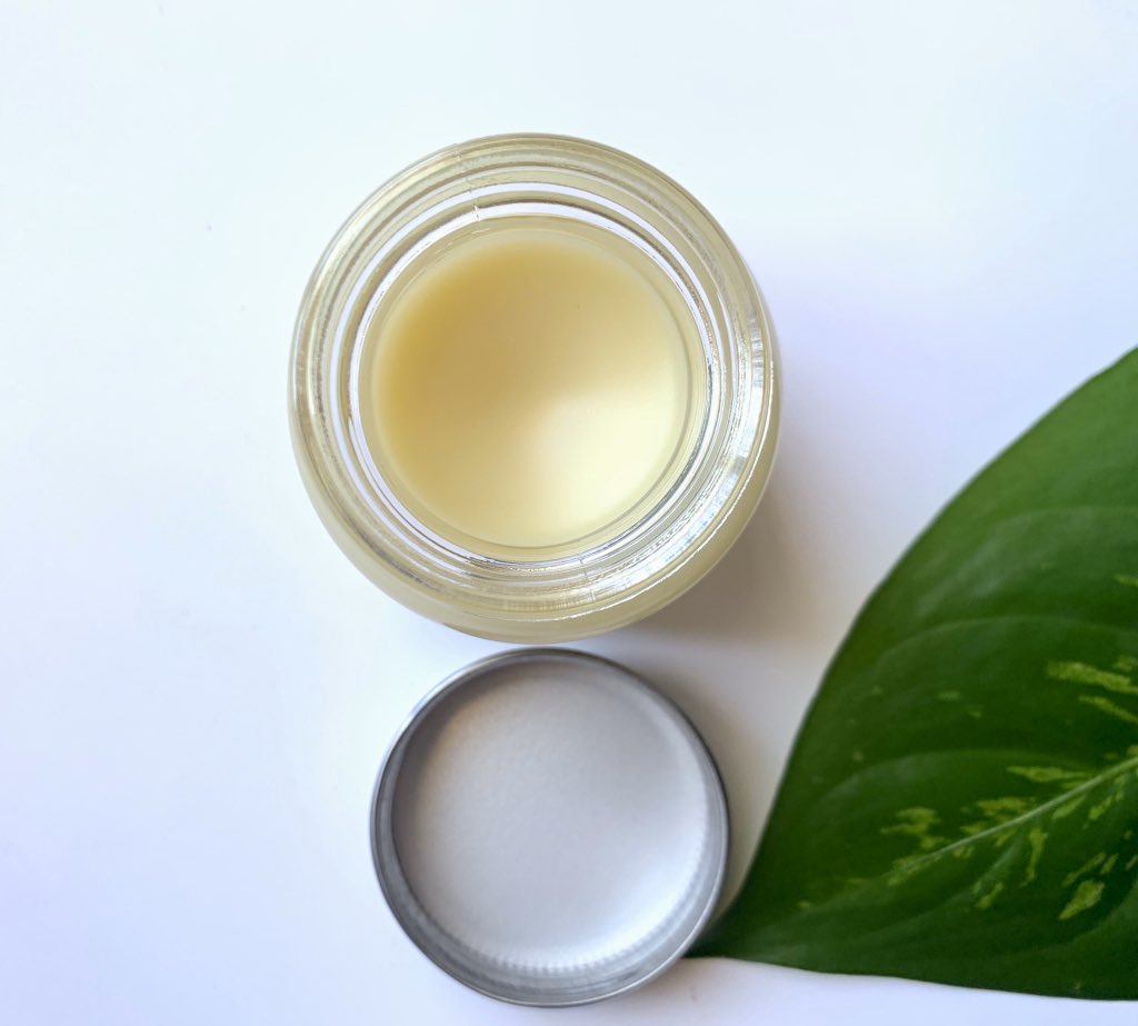 freeontana's tweet photo. Today we spent the day crafting our all natural leather balm. This balm nourishes and waterproofs your goods, absolutely good at keeping your goods in shape for a long while. https://t.co/s7e9SsTyxJ