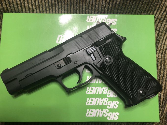 ばっちこーい
 #いい銃の日 