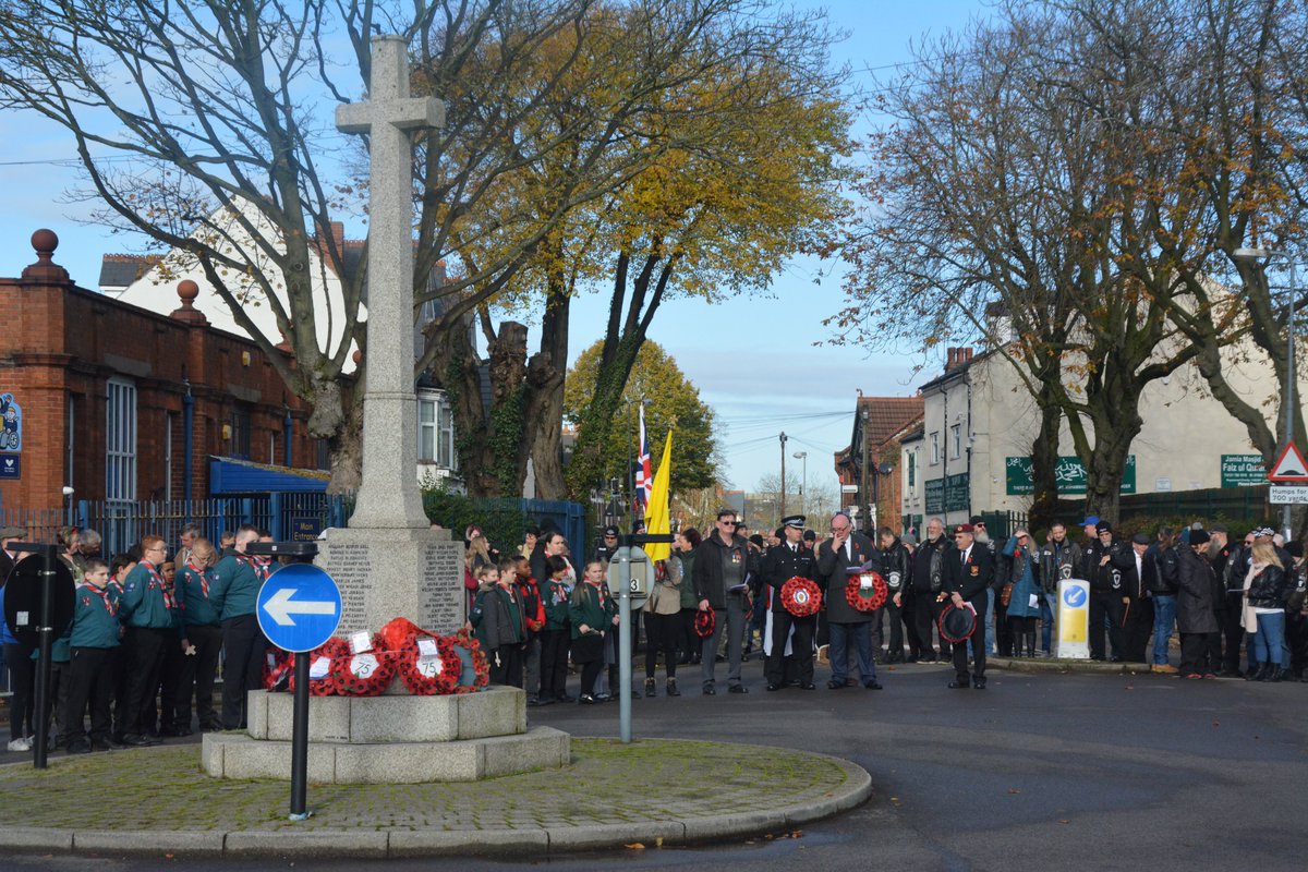 photobobuk's tweet image. Remembrance Sunday, Stechford #LestWeForget #RemembranceSunday #WeWillRememberThem