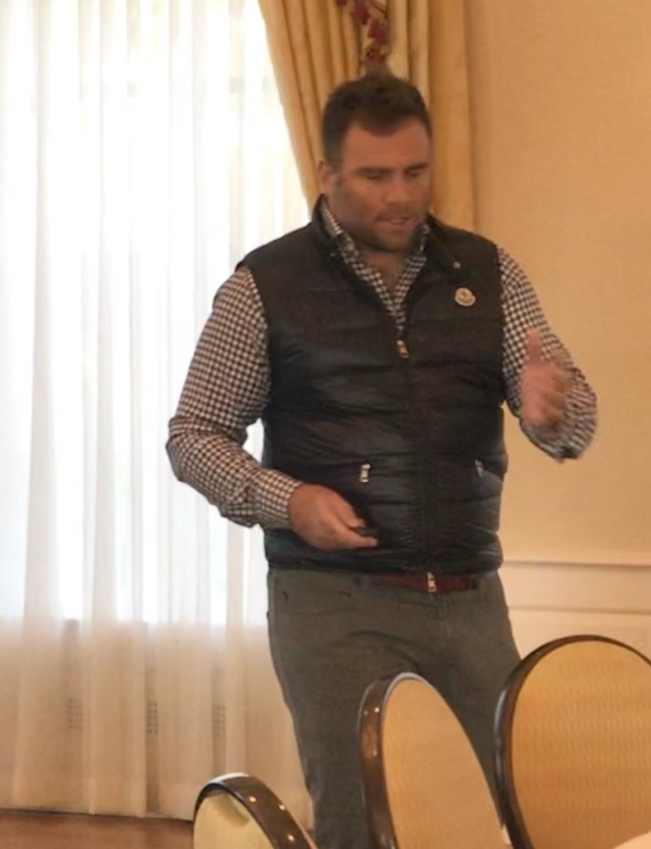 USPTA_MS's tweet photo. Great presentation from Tim Bainton @Bluechiptennis about how to grow your tennis business at the #USPTAMSConf19 at @wilmingtoncc #tenniscoach #tennispro #USPTA https://t.co/vmlG4pZclP