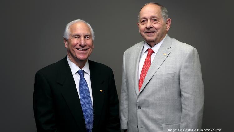 officialsigep's tweet photo. Undergrads will hear the stories of two SigEp Citation honorees this morning at #LifeAfterCollege, Charlie Amato and Gary Dudley, co-founders or @SWBCServices, and they’ll have the opportunity to ask them about their professional and personal journeys to success. https://t.co/qb1XUH6PQt