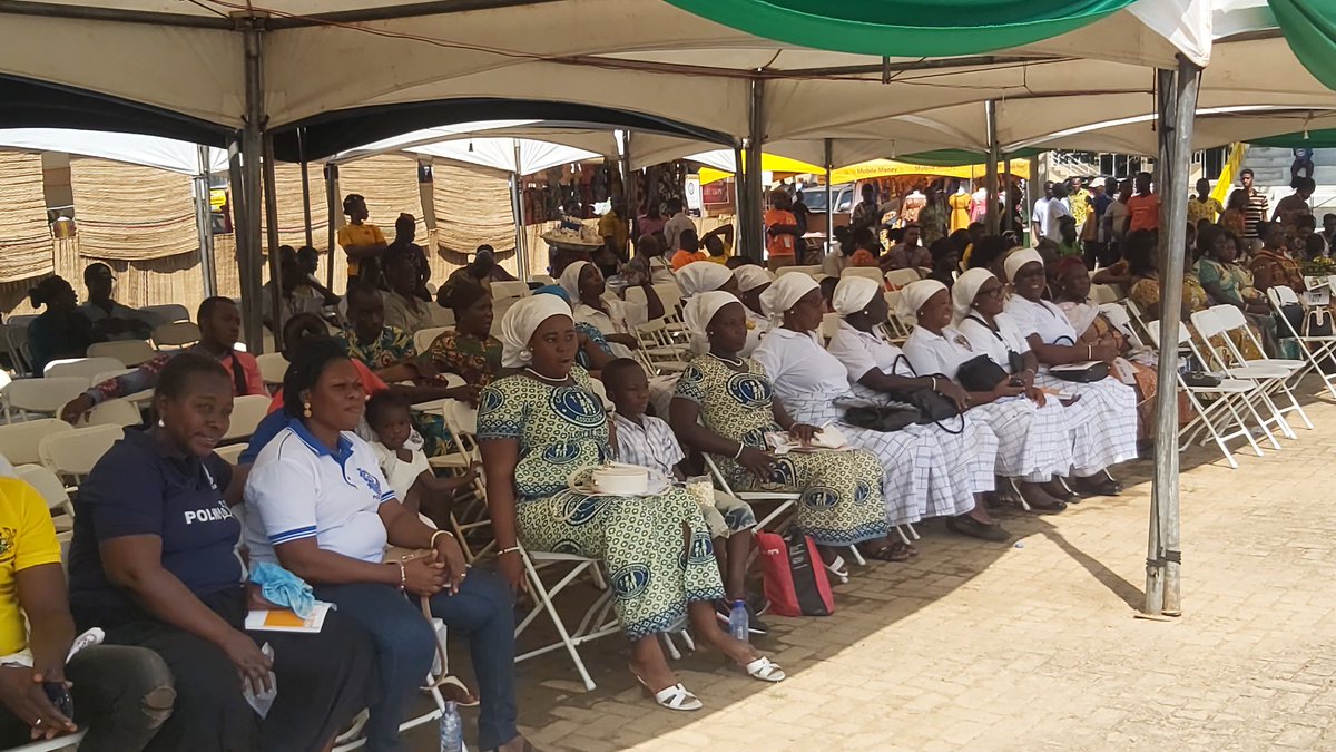 yearofreturn's tweet photo. Despite the heat, people came out to celebrate the cultures of Ghana's 16 regions at the National Festival of Arts & Culture #nafac2019 #nafac #yearofreturn #visitGhana #culture https://t.co/ph8ACNOAgK