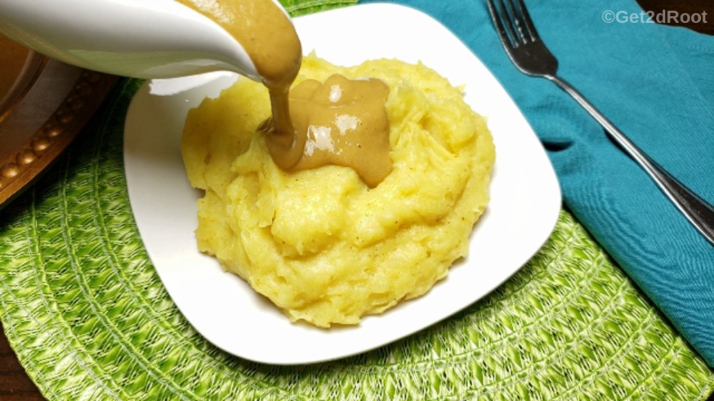Get2dRootHealth's tweet photo. Creamy Mashed Potatoes with Millet Gravy #WholeFoodPlantBased #Get2dRoot #SOFASFree https://t.co/TrQfZsnGiK https://t.co/6SJPUY5pDT
