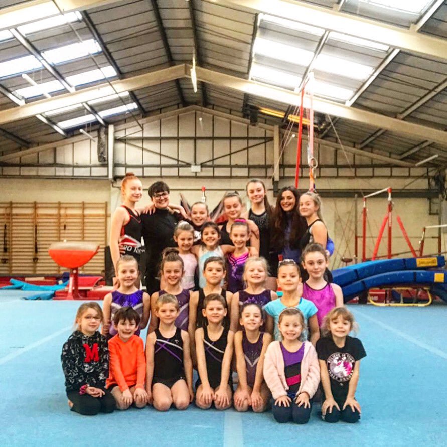 sophiebankowski's tweet photo. Feeling Christmassy 😍🎄🤸🏻♀️❤️☃️ We have started our annual Christmas display today & it is going to be the best one yet 💕 I am beyond proud of my amazing team 🌟 #AcrobaticGymnastics #GymfinityAcrobatic #BritishGymnastics #DisplayWork #FeelingChristmassy #HappySundayEveryone ✨ https://t.co/1o3H8G9Ppq