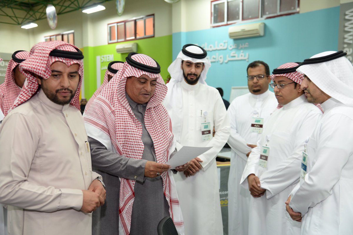 kkueduksa's tweet photo. بـ 11 مشروعًا لتطوير الألعاب الإلكترونية ..
تقنية المعلومات بـ #جامعة_الملك_خالد تختتم أعمال فعالية #STEM_JAM ..
التفاصيل: https://t.co/1kndEhKxWQ https://t.co/NBl9AGEegN